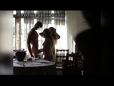 ❤️ Sekss draugi uzaicina milzu vīrieti un sekss trijatā ar viņu ☑ Krievu porno pie lv.oldsex.ru ❤