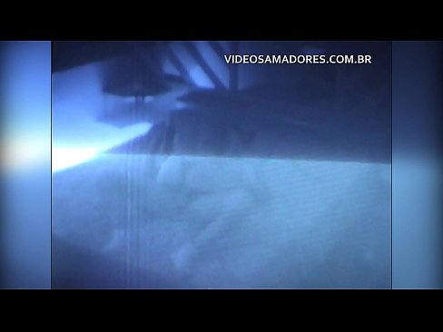 ❤️ Vīrs filmē, kā sieva drāž kaimiņu, un uzzina, ka viņš ir rokgājējs ☑ Krievu porno pie lv.oldsex.ru ❤